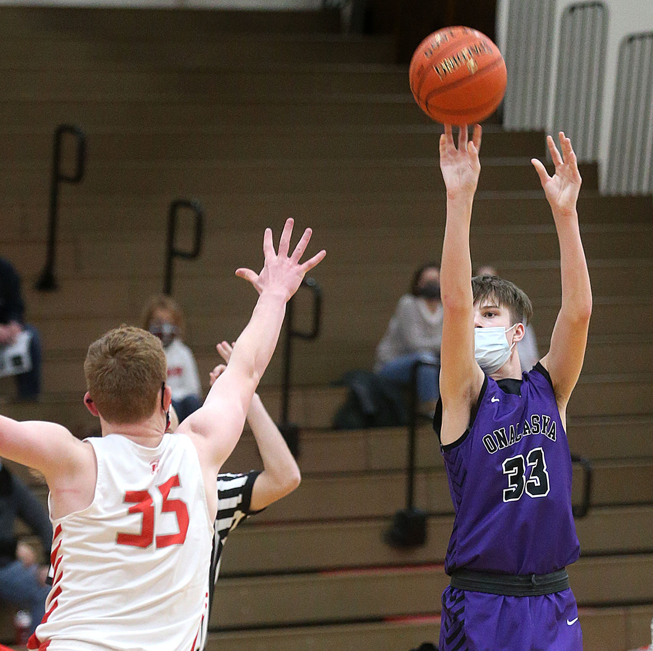 January 29: Onalaska vs Logan